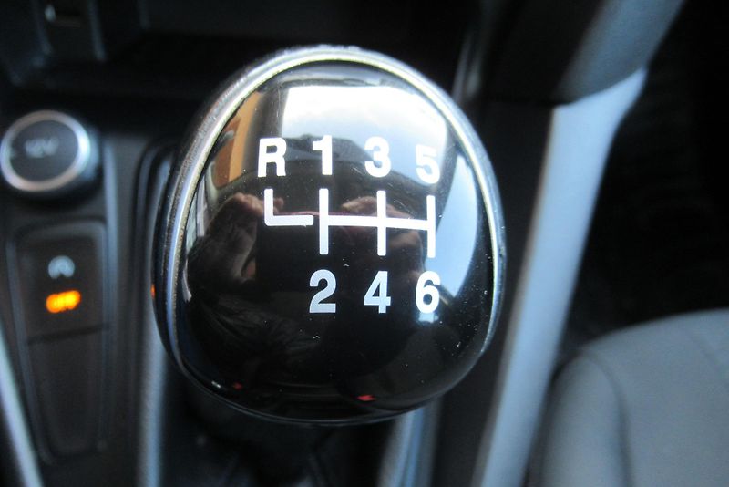 Ford Focus 1.0 92kW AUT. KLIMA  - fotka 14 z 22