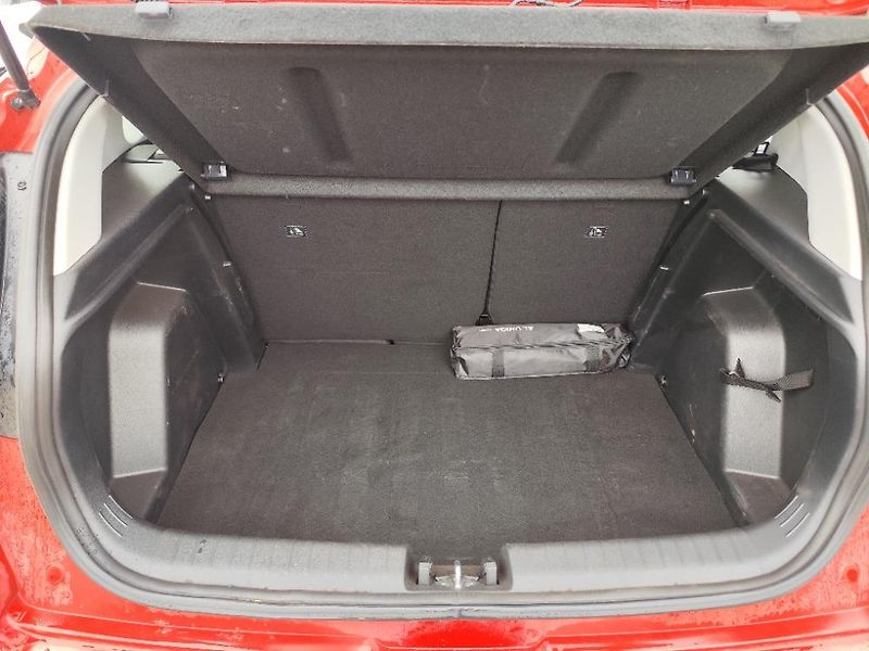 Hyundai Bayon (2025) FL 1,0 TGDI SMART BEZ CLIMATE - fotka 6 z 8