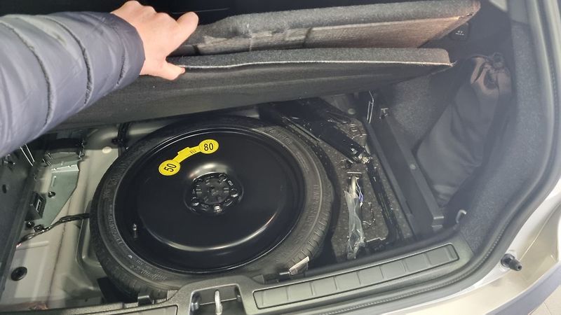 Volvo XC40 (2026) B3 2.0L 163 HP AT7 FWD CORE - fotka 10 z 17