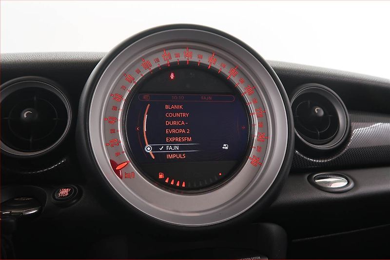 Mini Clubman (2013) Cooper SD, Automat, Navi - fotka 16 z 20