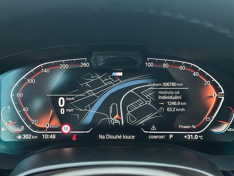 BMW Řada 5 540i ExecutiveDrivePRO,1.maj,D - fotka 11 z 22