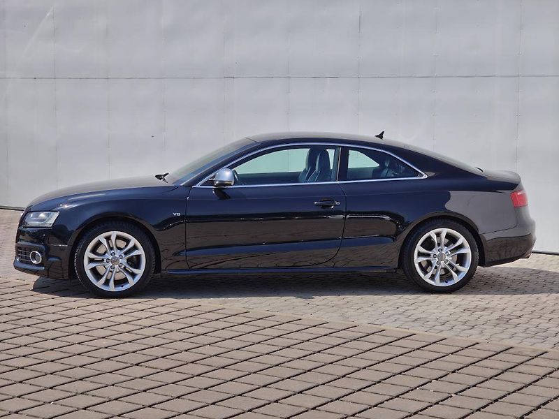 Audi S5 4,2FSI - fotka 3 z 24