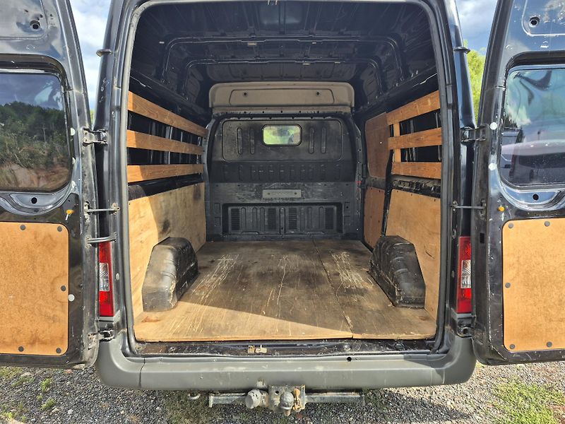 Ford Transit (2007) 2.2Tdci L2H1 - fotka 17 z 22