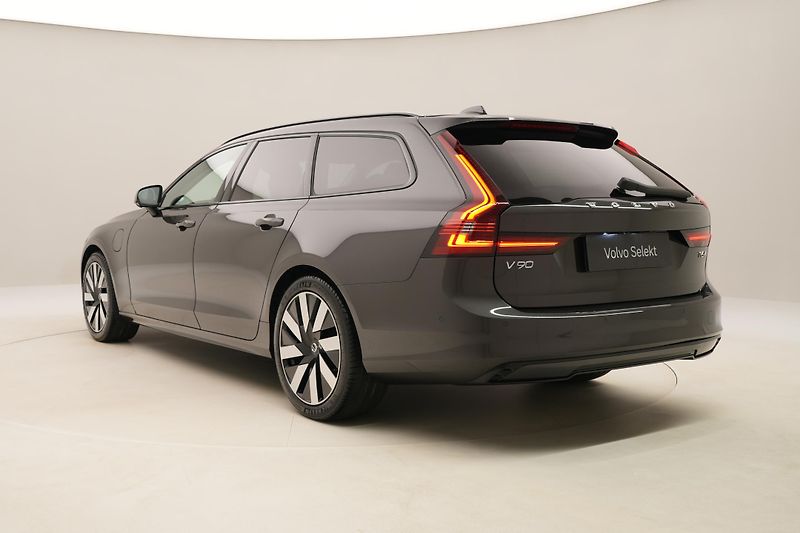 Volvo V90 T6 AWD RECHARGE DARK PLUS AUT - fotka 11 z 54