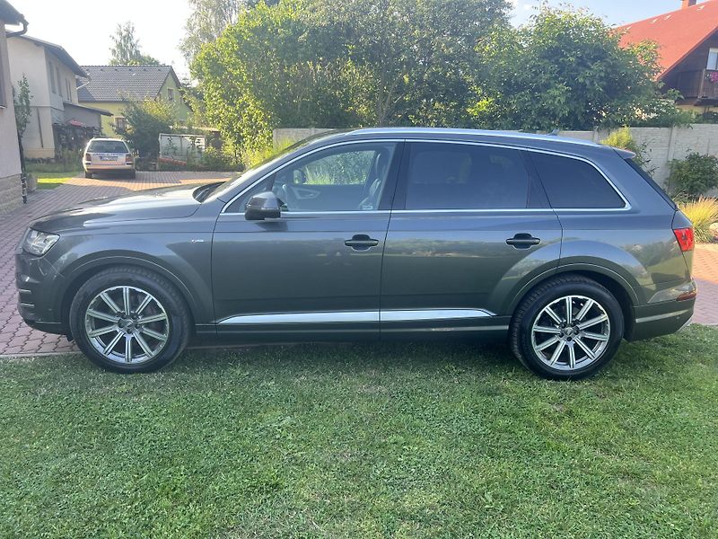 Audi Q7 3.0TDI 200KW,S-LINE,VZDUCH,TZ - fotka 4 z 52
