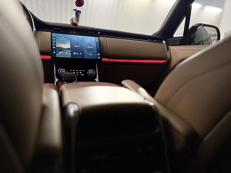 Land Rover Range Rover (2022) 3.0 D6H,FACELIFT ,TOP - fotka 49 z 55