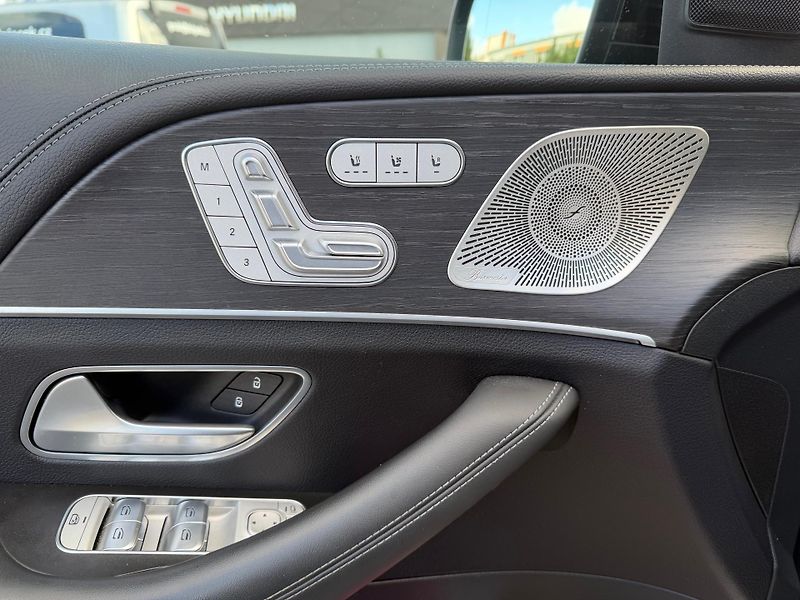Mercedes-Benz GLE (2023) - fotka 14 z 18