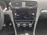 Volkswagen Golf (2018) 2.0 TDi, Highline, LED - náhled 12