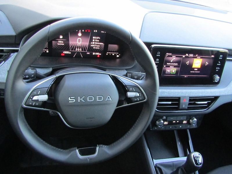 Škoda Scala FL Selection 1.0 TSI /85kW 6st - fotka 17 z 30