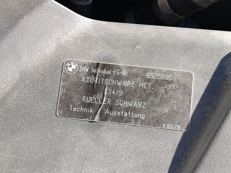 BMW Řada 7 750Li xDRIVE ČR 1.MAJ DPH - fotka 45 z 47