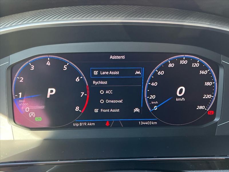 Volkswagen Arteon Shooting Brake 2,0 TSi 140kW 7DSG R-line - fotka 16 z 26