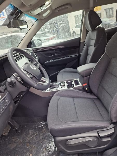 SsangYong Korando (2026) 1.5 T-GDI, STYLE+, BLACK P. - fotka 9 z 18