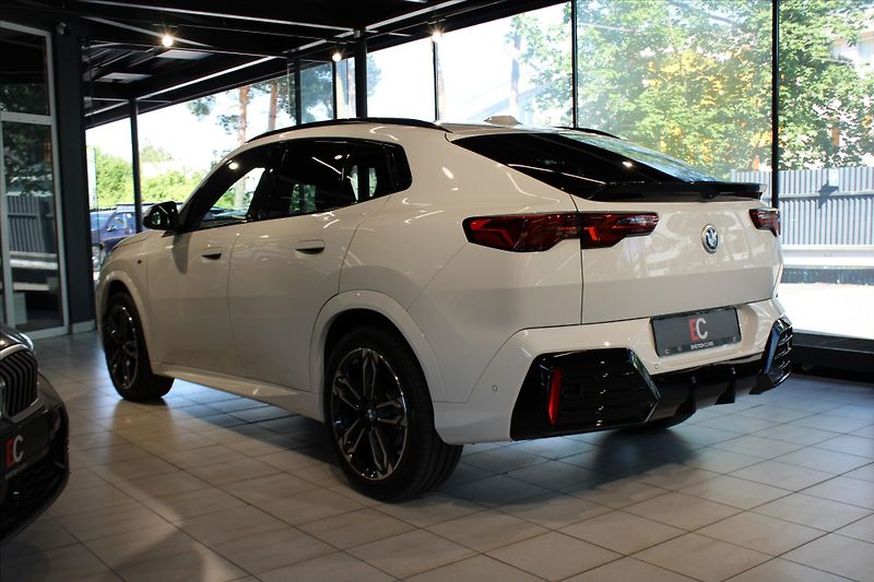 BMW X2 xDrive20d M Sport DAPlus/Pano/ - fotka 4 z 36