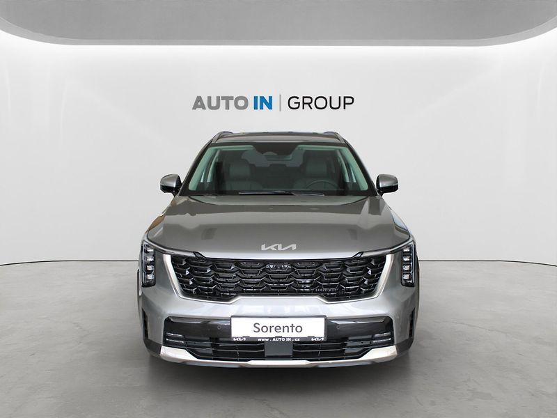 Kia Sorento (2025) 7P MQ4 2,2 CRDi SCR 4x4 8DCT T - fotka 2 z 24