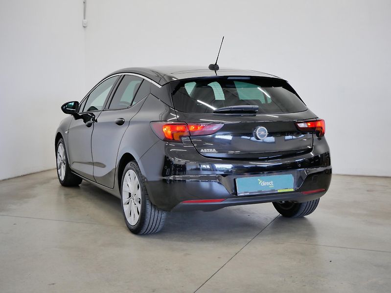 Opel Astra - fotka 7 z 25