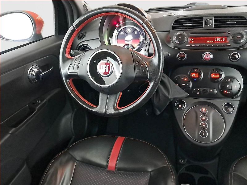 Fiat 500e (2014) 24 kWh, Automat, Tempomat - fotka 7 z 19