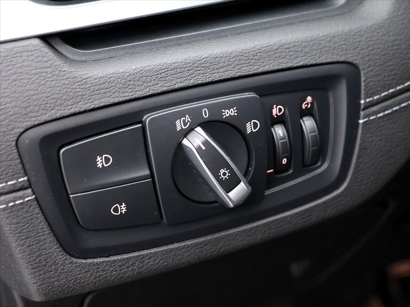 BMW X1 2.0 18d sDrive 110kW CZ - fotka 16 z 31