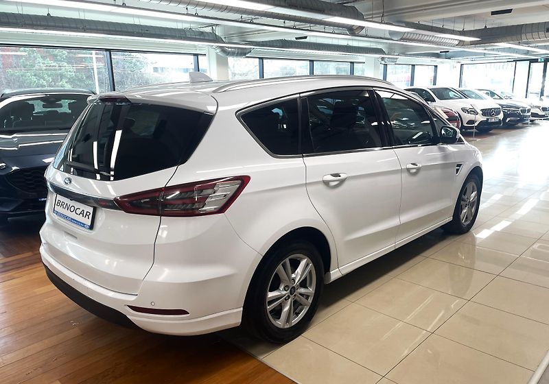 Ford S-MAX Titanium 2,0D 110kW 7 MÍST, ČR - fotka 6 z 28
