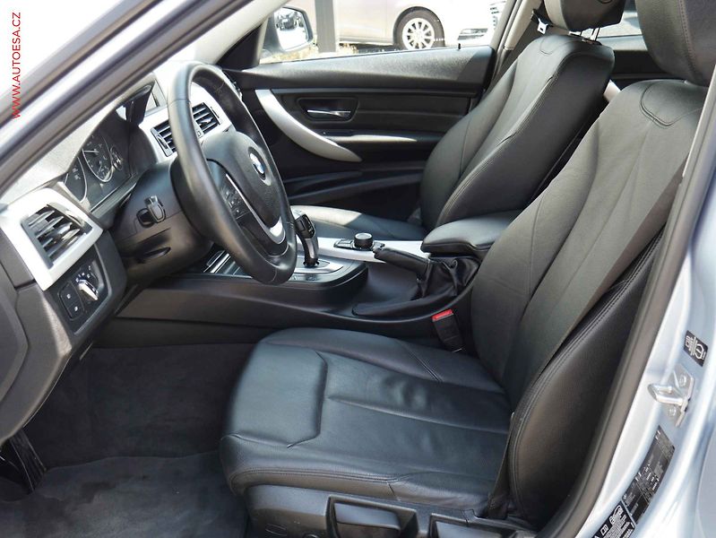 BMW Řada 3 (2015) 2.0D xDrive, ČR, AT, bixen - fotka 8 z 19