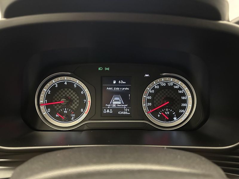 Hyundai Bayon 1.2  Comfort Club - fotka 10 z 24