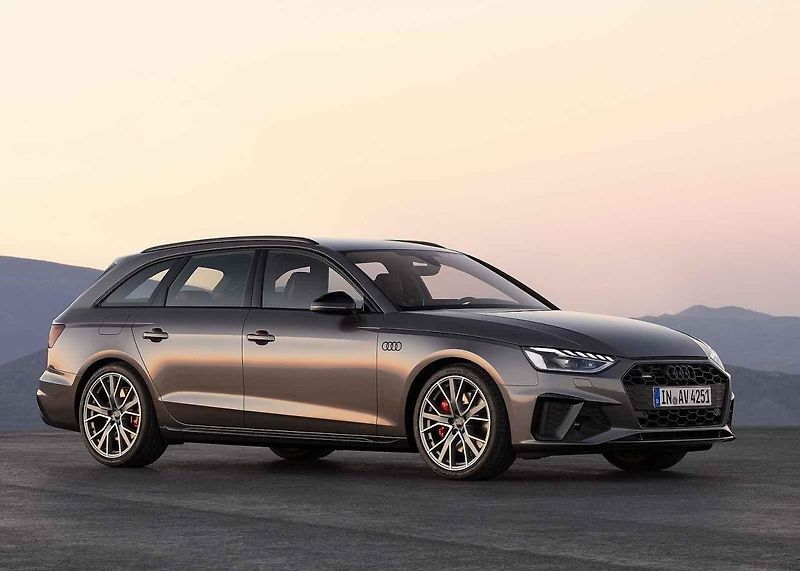 Audi ukázalo i novou verzi S4 Avant s naftovým motorem TDI