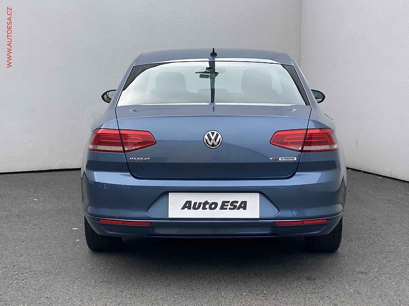 Volkswagen Passat (2015) 1.4TSi, Comfortline - fotka 5 z 17