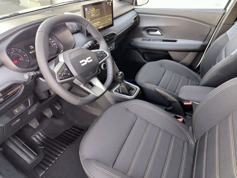 Dacia Sandero (2026) Stepway Expression ECO-G 120 - fotka 7 z 11