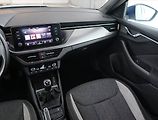 Škoda Kamiq (2022) 1.0 TSI, Tempomat - náhled 8