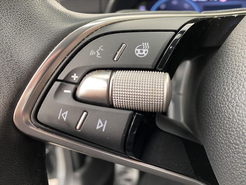Škoda Kamiq 1,5 TSI 110kW DSG Top Selectio - fotka 21 z 29