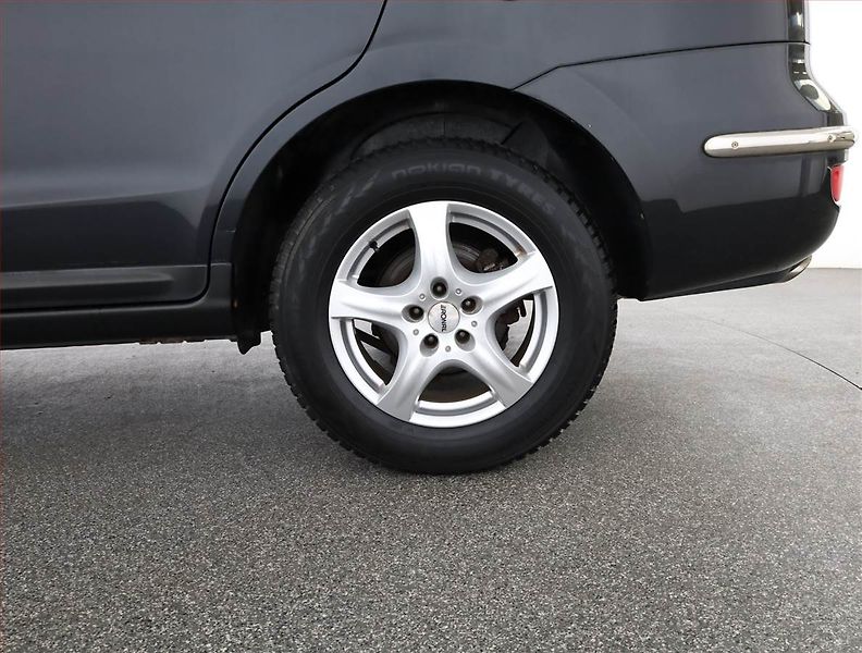 Hyundai Santa Fe (2009) 2.2 CRDi, 4X4, Tempomat - fotka 15 z 15