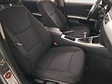 BMW Řada 3 (2009) 318 i, Tempomat - náhled 9