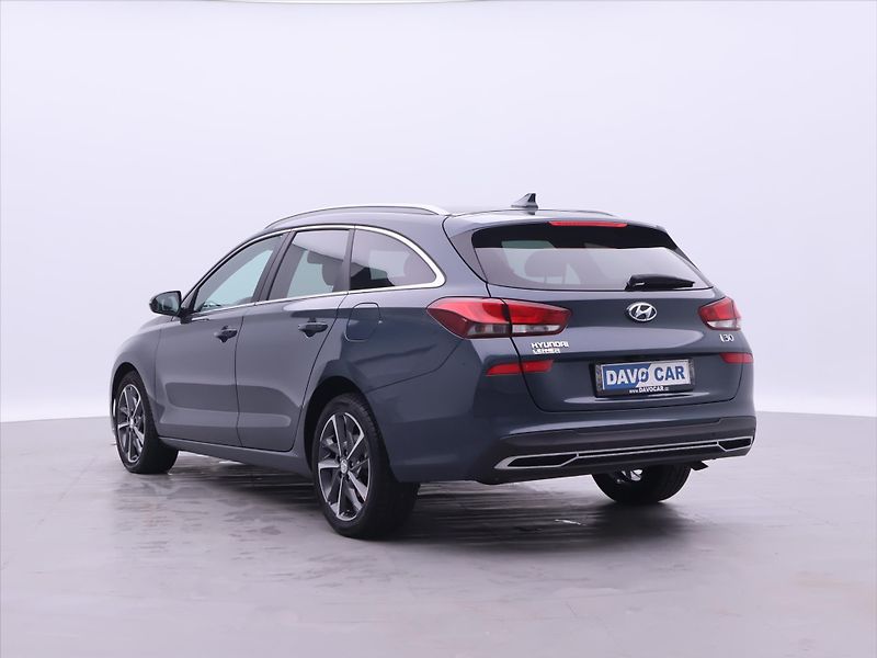 Hyundai i30 1,0 T-GDI 88kW DCT Smart CZ - fotka 5 z 32