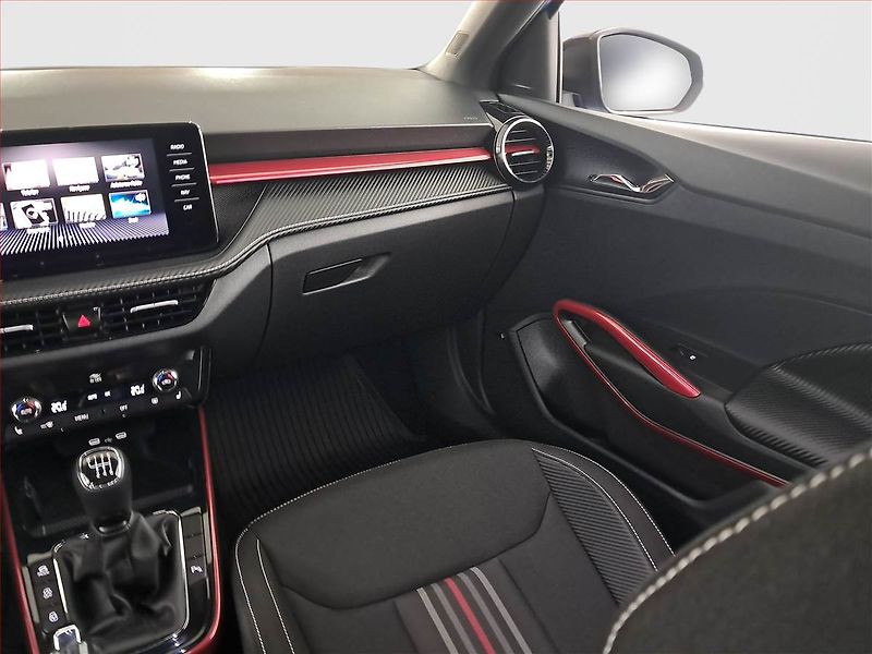 Škoda Fabia (2024) Monte Carlo 1.0 TSI, ČR,1.maj - fotka 8 z 22