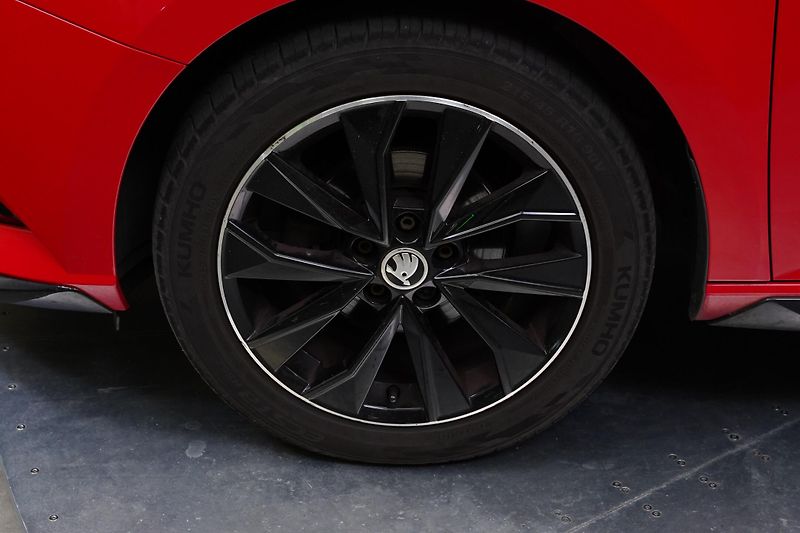 Škoda Fabia - fotka 10 z 24