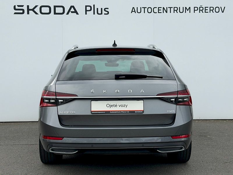 Škoda Superb (2022) 2.0 TDI 147kW L&K DSG 4x4 - fotka 31 z 35