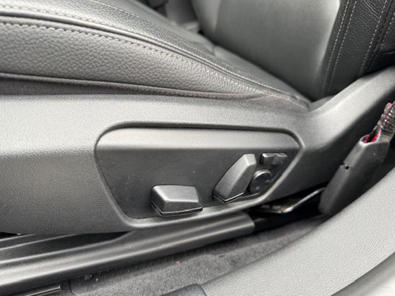 BMW Řada 1 120d xDrive,HEAD-UP,M-PAKET - fotka 18 z 48