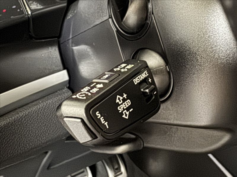 Audi Q3 2,0 TDi  S-Line Záruka LED Kam - fotka 27 z 45