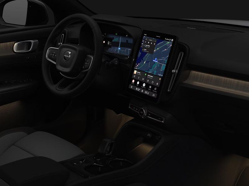Volvo XC40 (2026) B3 PLUS DARK  - fotka 11 z 16