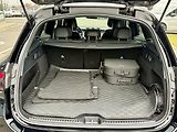 Mercedes-Benz GLC (2023) 300 e 4MATIC SUV - náhled 10