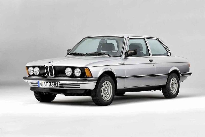 BMW E36 - karosářské varianty kabrio, kupé a sedan