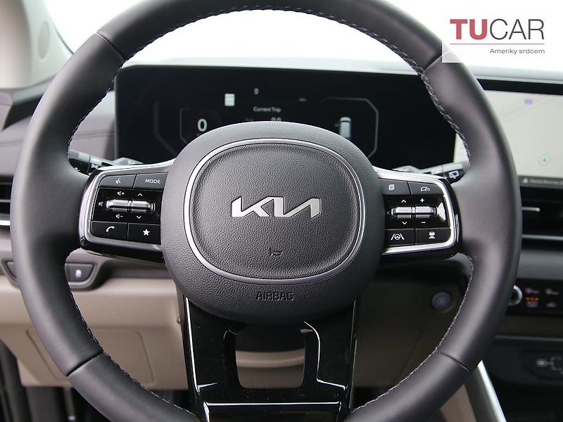 Kia Carnival (2025) 3.5 V6 Benzín Automat 8 Míst  - fotka 16 z 45
