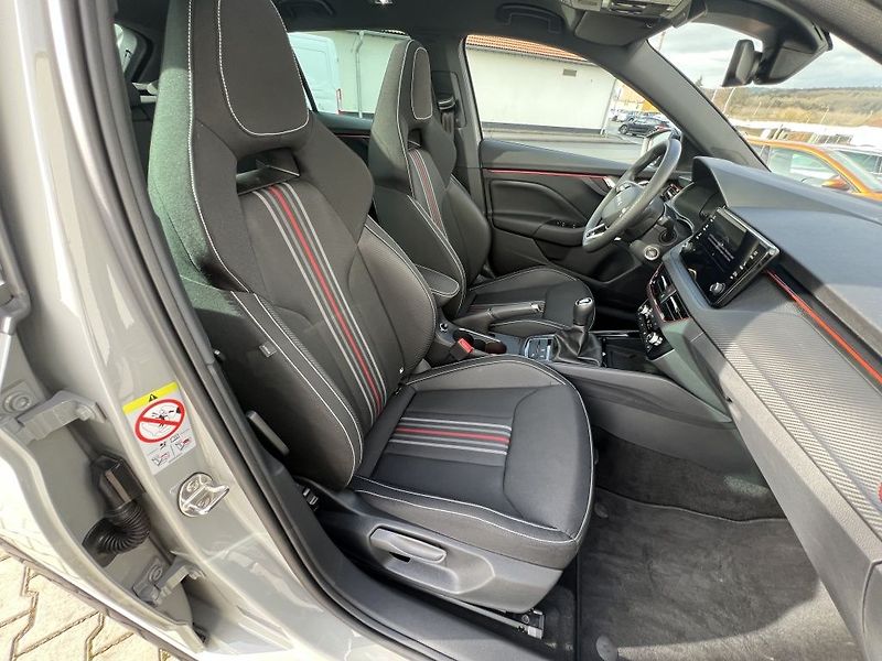 Škoda Scala Monte Carlo 1.0 TSI 85 kW - fotka 19 z 34