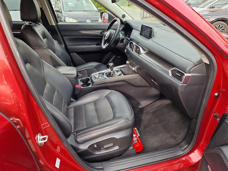 Mazda CX-5 2,2D 110KW SKYACTIV - fotka 11 z 24