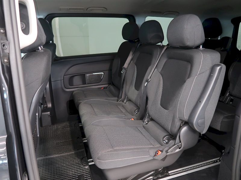 Mercedes-Benz Třídy V (2020) 300d L EXCLUSIVE WEBASTO BURME - fotka 16 z 39