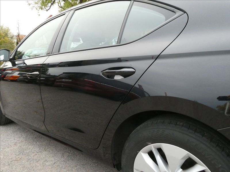 Škoda Octavia 2,0 TDi 110kW serviska,ČR,DPH - fotka 16 z 46