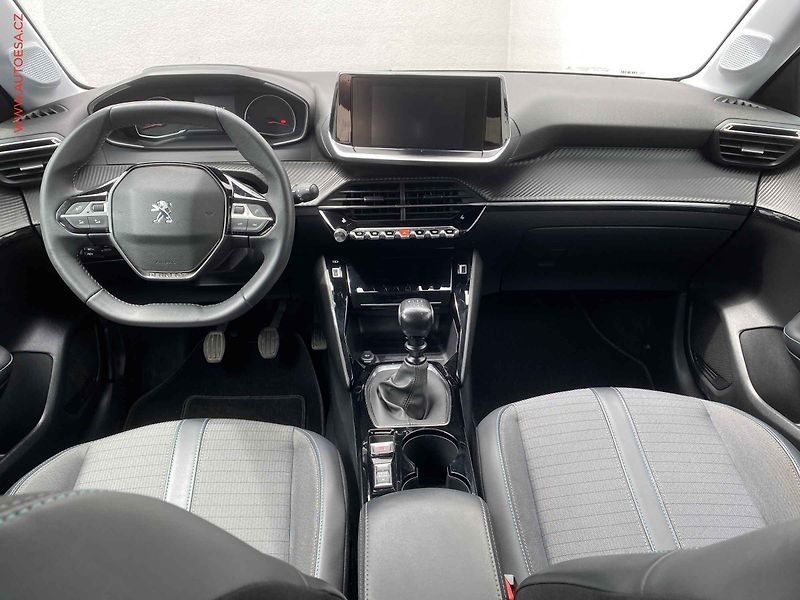 Peugeot 208 (2022) 1.2 PT, Allure, LED, kamera - fotka 8 z 18
