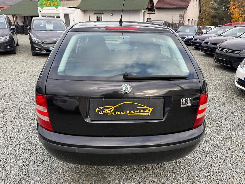 Škoda Fabia 1.2 HTP KOMBI - fotka 5 z 13