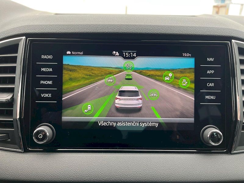 Škoda Karoq (2024) Top Selection 2.0 TDI 110 kW 4 - fotka 27 z 34