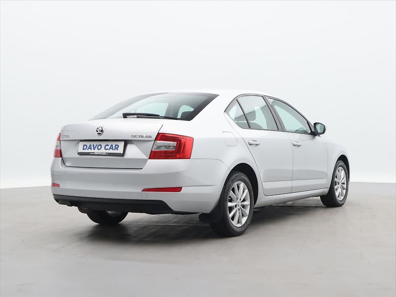 Škoda Octavia 1,4 TSI 110kW Style Aut.klima - fotka 7 z 27