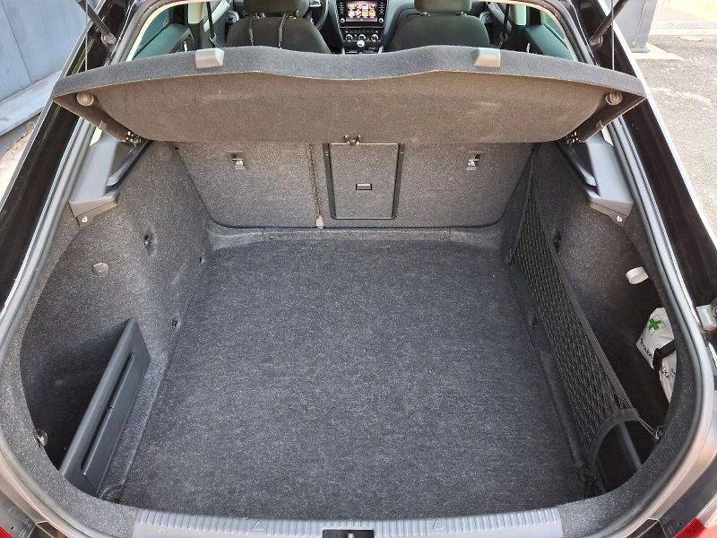 Škoda Octavia (2019) Ambition Plus Extra 1,5TSi 110 - fotka 8 z 35